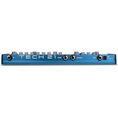 Tech 21 Bass Fly Rig v2 basszusgitár padló multieffekt