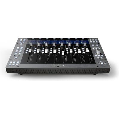 Solid State Logic UF8 DAW kontroller