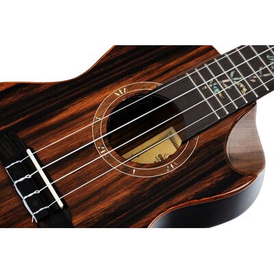 Ortega RUET-EB elektro-akusztikus koncert ukulele